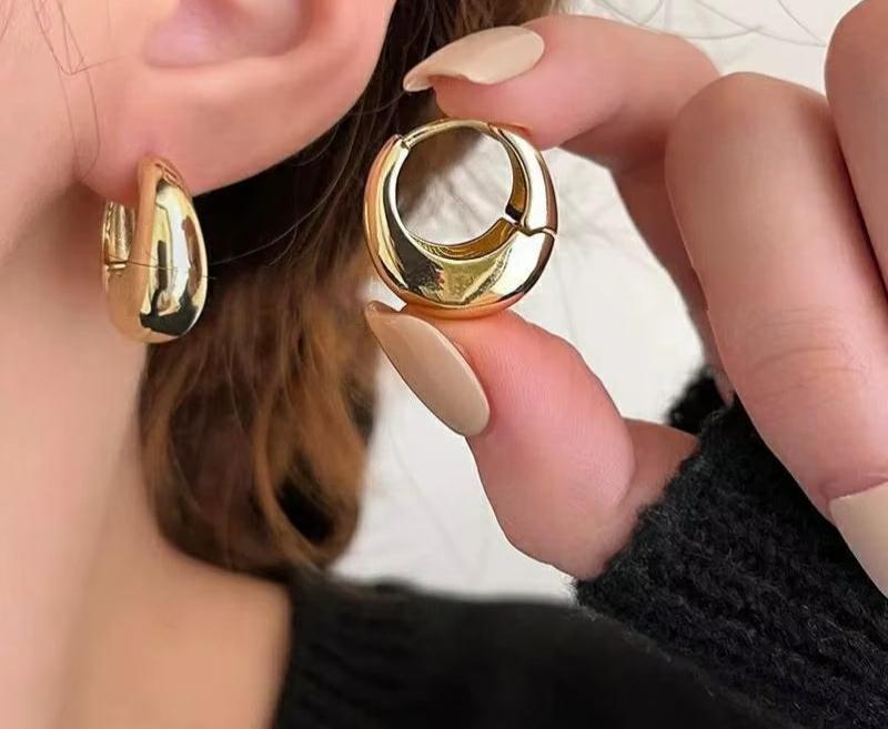 U Shape Hoop Earrings for Women Smooth Gold Plated Stainless Steel Earrings Female Classic Statement Wedding Ear Jewelry Aretes